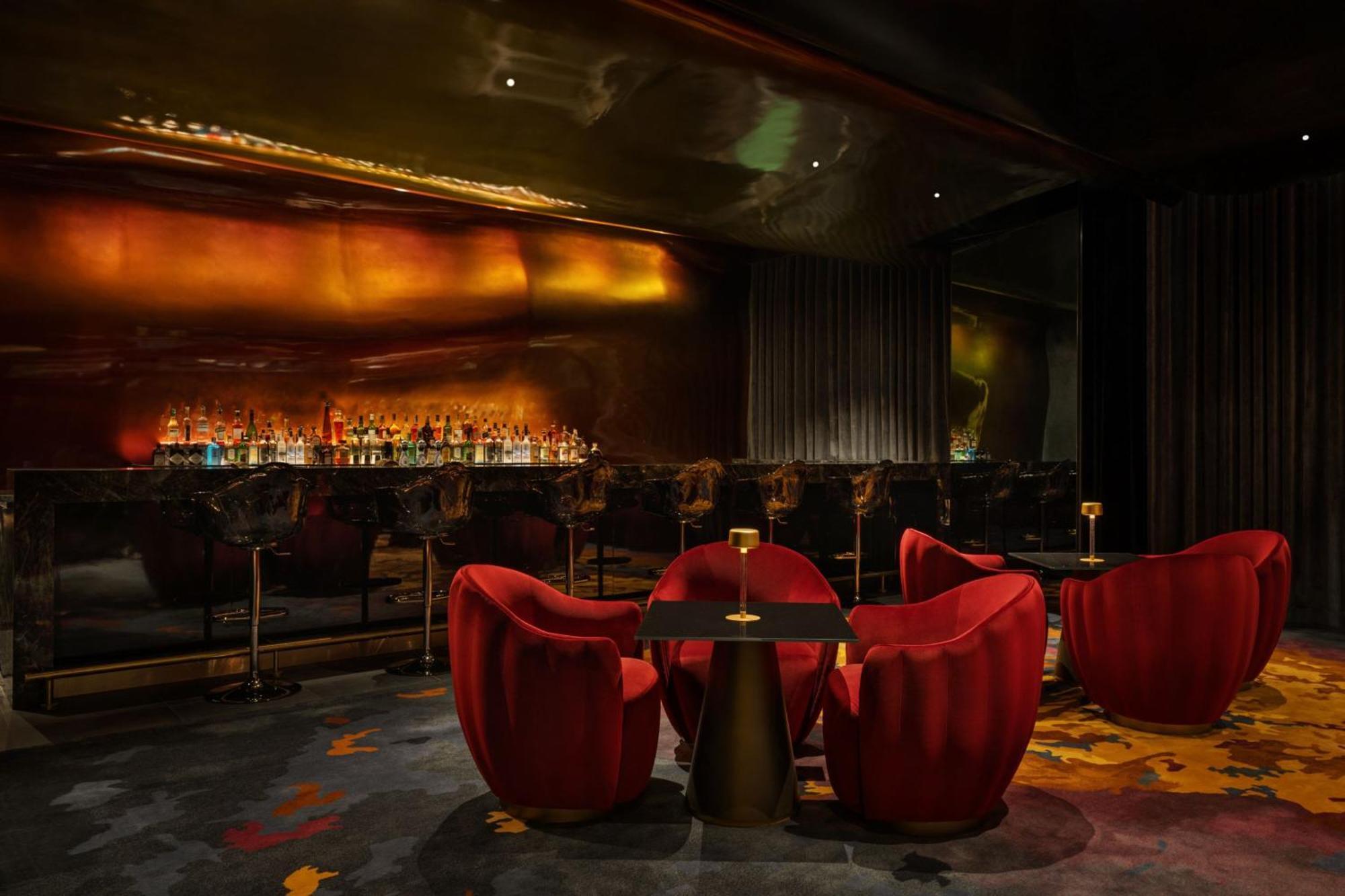 فندق دبليو دبي, النخلة المظهر الخارجي الصورة The bar at the nightclub